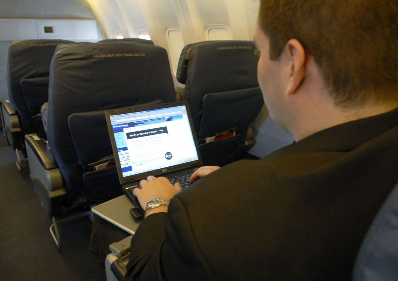 Illustration for article titled Airline Industry Feels WiFi Is As Integral To Flight Experience As Wings